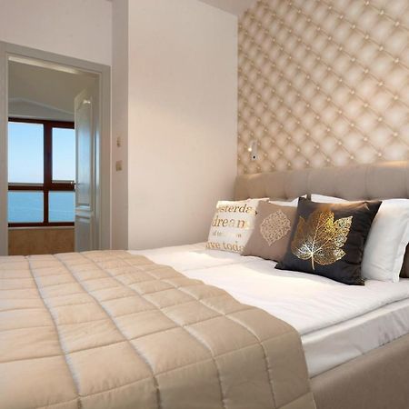 La Mer Penthouse فارنا المظهر الخارجي الصورة